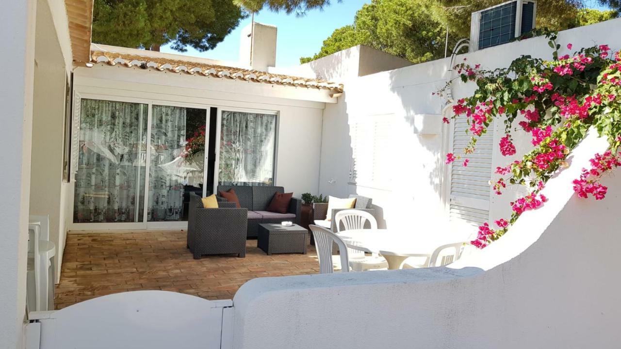 Moradia Muito Acolhedora Hébergement de vacances Albufeira